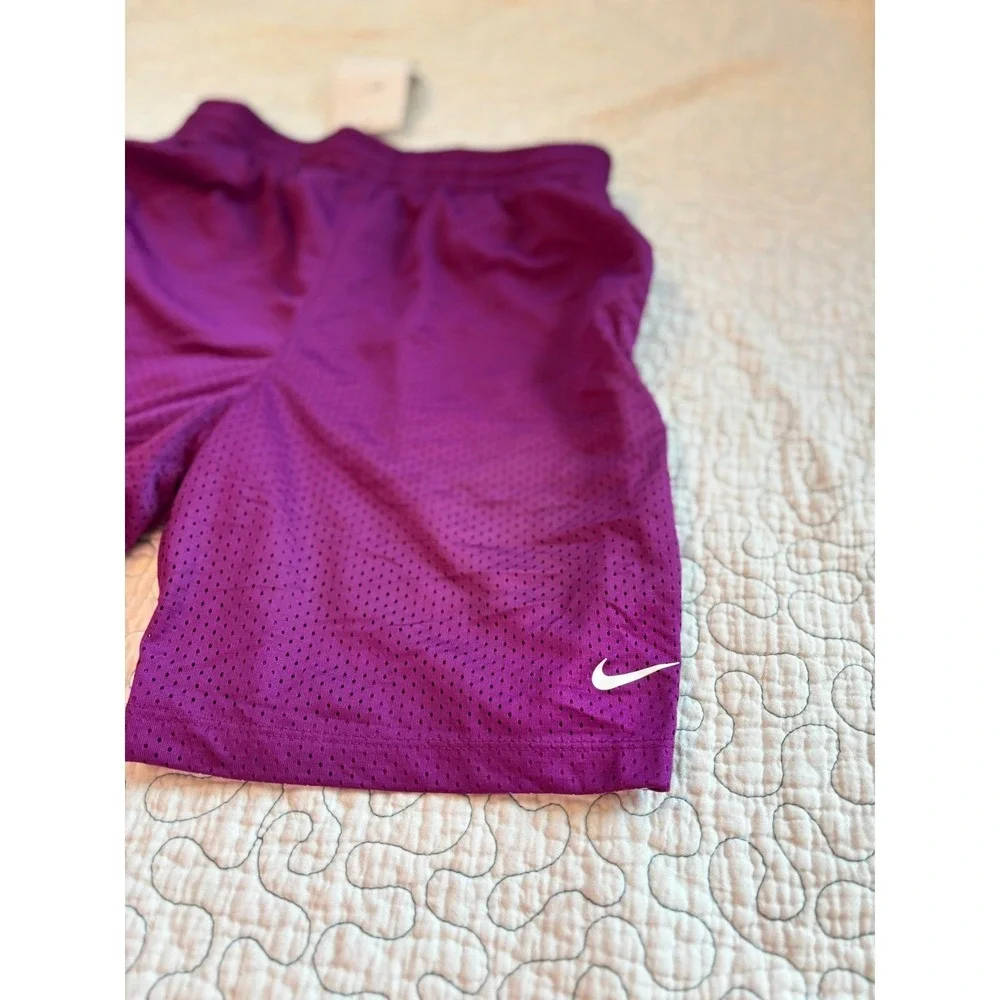 Nike Boy's Dri-FIT Basketball‎ Shorts Purple Size Large #29